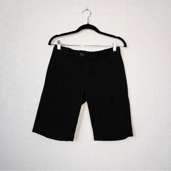 G.H. Bass & Co Black Stretch Bermuda Shorts Size 4 - Picture 1 of 4